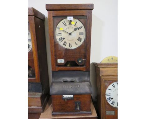 A NATIONAL TIME RECORDER OAK CASED CLOCKING IN CLOCK, H 87 cm 