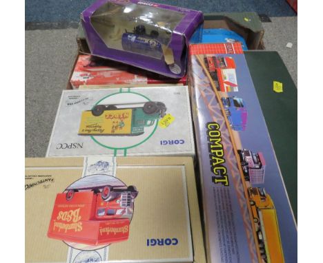 A TRAY OF MIXED BOXED DIE CAST VEHICLES, to include Corgi Pollock articulated lorry and trailer with sheeted load 23301, Corg