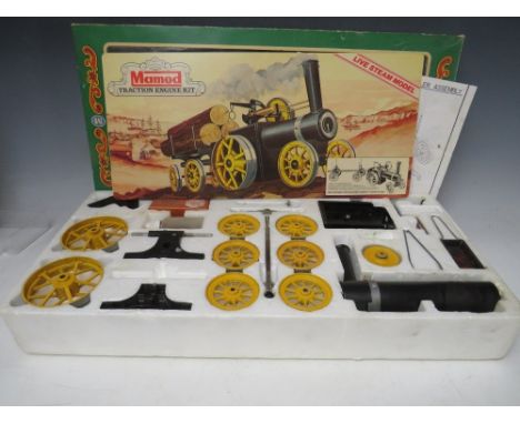 A BOXED MAMOD TRACTION ENGINE KIT 