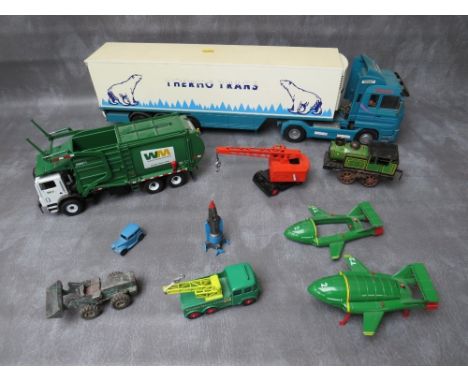 A TRAY CONTAINING VINTAGE DINKY COLES MOBILE CRANE, tinplate clockwork locomotive, large scale Emek articulated lorry and tra