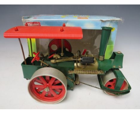 A BOXED WILESCO STEAM ROLLER D365 