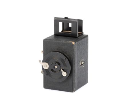 An Ernemann Unette Camera, 1925-26, first version, 18x24mm, body, G, shutter working