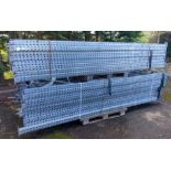 18x Grey uprights - Full details in description