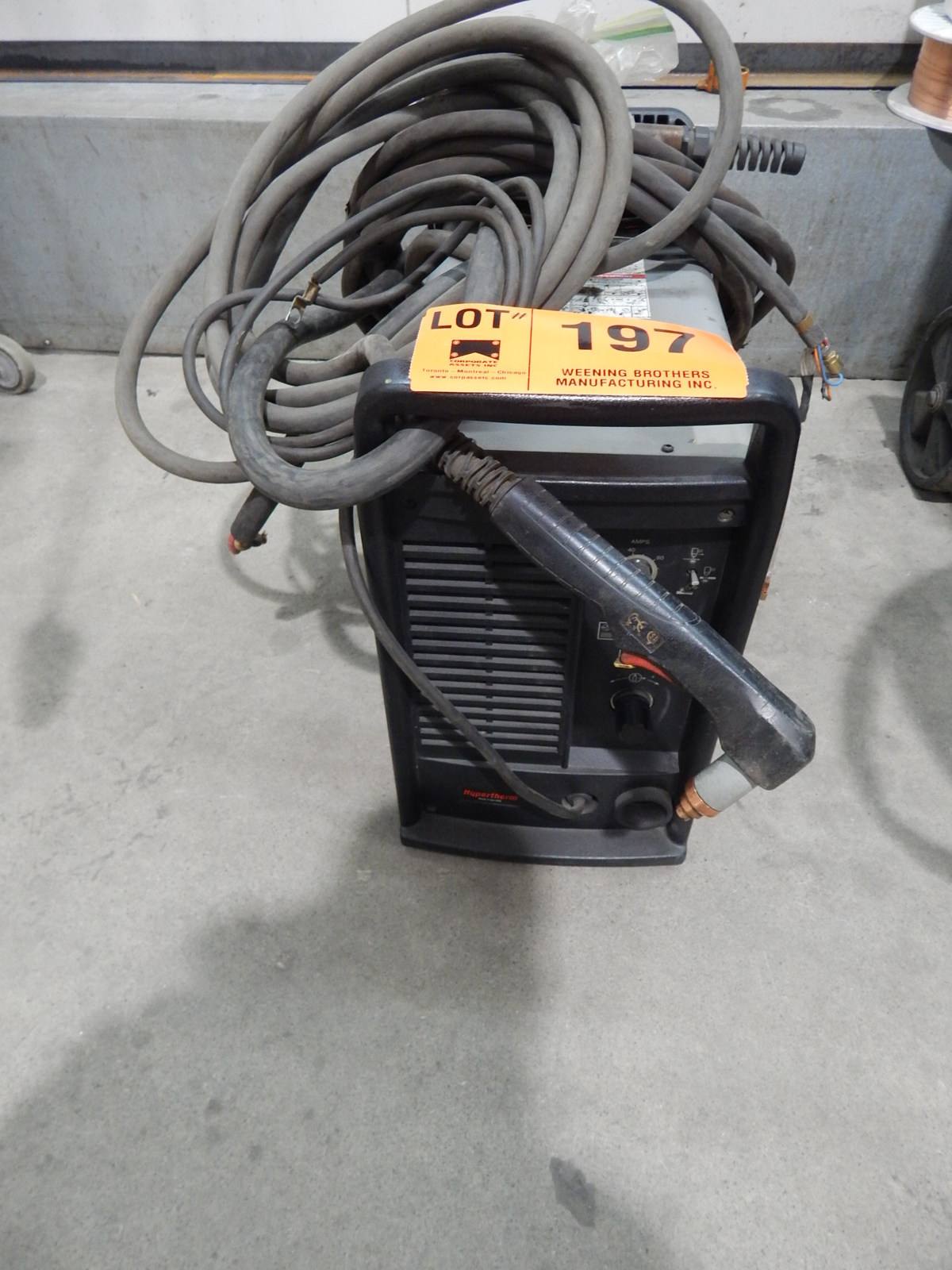 HYPERTHERM POWERMAX 1250 G3 SERIES PORTABLE PLASMA CUTTER WITH CART