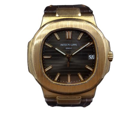 Patek Philippe Nautilus 18ct rose gold automatic wristwatch, model 5711/R1 serial number 3645938, boxed  Condition Report Goo
