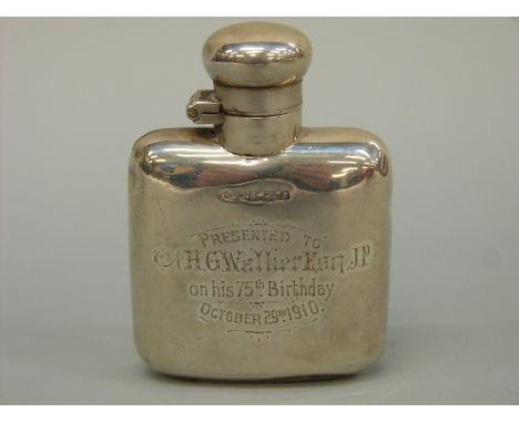 An Edward VII small hallmarked silver hip flask with bayonet cap, Birmingham 1909, maker's mark rubbed, height 8cm 