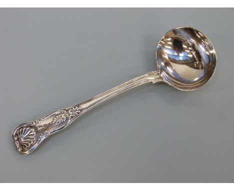A William IV hallmarked silver Kings pattern ladle, London 1835 maker Mary Chawner, length 18cm, weight 93g 
