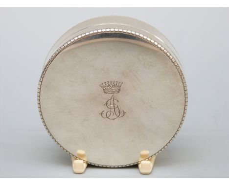 A continental white metal trinket box with engraved coronet and initials, marked 800 and R. Miracoli & Co., diameter 6cm, wei