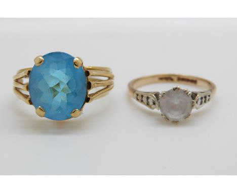 An 18ct gold ring set with a blue topaz and a 9ct gold ring set with paste (size K and M/N)