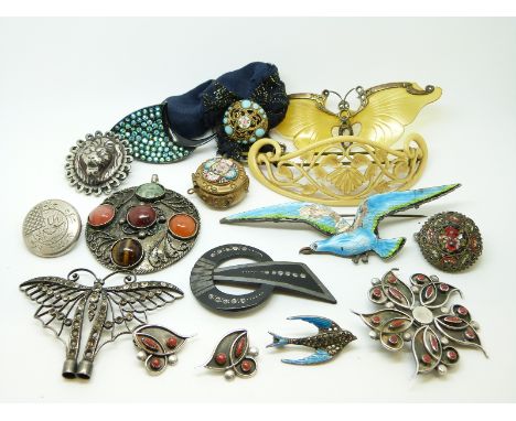 A white metal pendant set with agate cabochons, a Victorian button, a silver brooch and matching earrings set with coral, a l