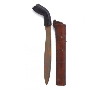 dating: Late 19th Century provenance: Sulawesi, Strong, single-and short false-edged blade with chiselled base. Wooden grip, 