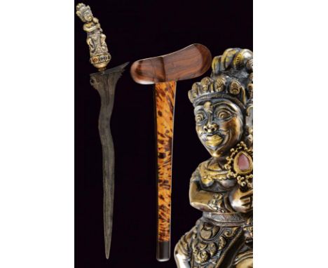dating: circa 1900 provenance: Bali, Straight, double-edged (undulated in the first part) blade, chiselled and grooved base. 