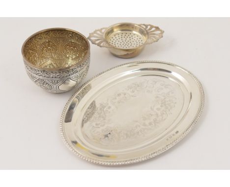 Modern silver teapot stand, Birmingham 1973, oval form with gadrooned border, 19cm, weight approx. 170g; also a modern silver