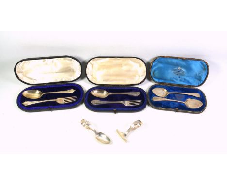 Late Victorian silver Albany Pattern christening set comprising fork and spoon, by Maxfield &amp; Sons, Sheffield, 1898; chri