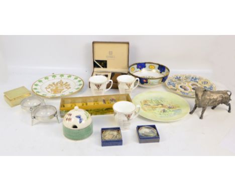 A quantity of various ceramics including a pair of "Avon" late Mayers globular ewers, a Woods Bursleigh "Indian Tree" pattern