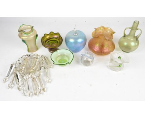 A small quantity of art glass including a Loetz style vase, a small vaseline bowl, etc (9).   CONDITION REPORT:  Some chips t