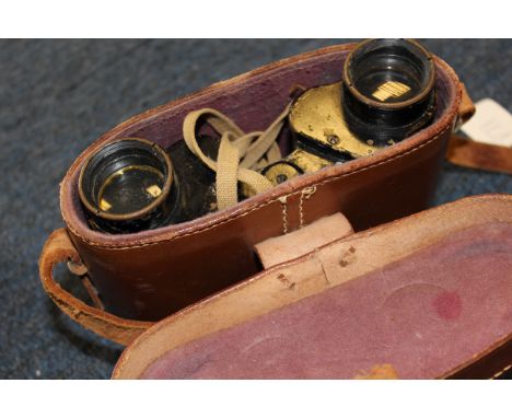 Binoculars standard British army issue with brown case. Marked Taylor Hobson 1941 Mk 2 X6