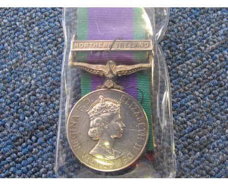 CSM with bar northern Ireland to 24712055 pte r j knight para mounted for wearing