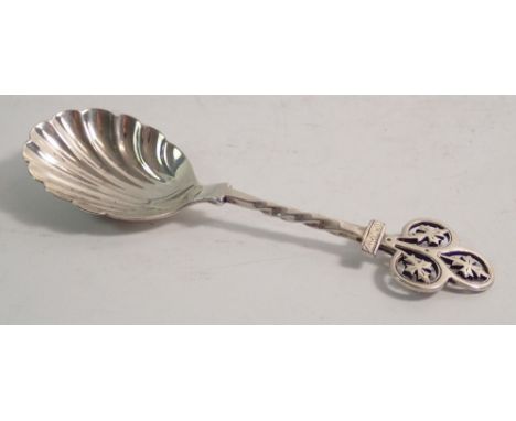 A Victorian silver caddy spoon with pierced terminal and shell bowl, Sheffield 1877, by Jehoiada Alsop Rohodes, 10mcm 
