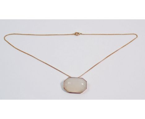 A white agate 9 carat gold mounted pendant, 3cm wide on 9 carat gold chain, 42cm long - pin a/f 