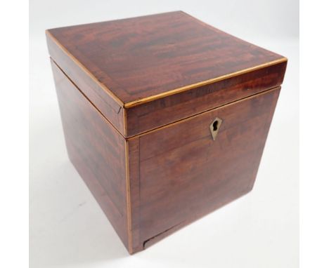 A Georgian mahogany tea caddy with satinwood edging, 15 x 15 x 16cm 