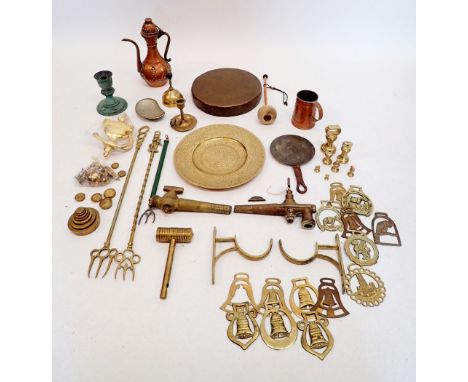 A box of brass and copper including gong with beater, Arabic teapot etc. 