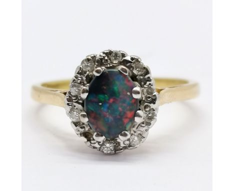 18ct hallmarked gold black opal &amp; diamond cluster ring - size P &amp; 4.1g ~ 1 diamond missing