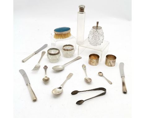 Qty of silver items inc pair of foreign marked silver napkin rings, glue pot, christening pair (16cm fork + spoon) etc - some