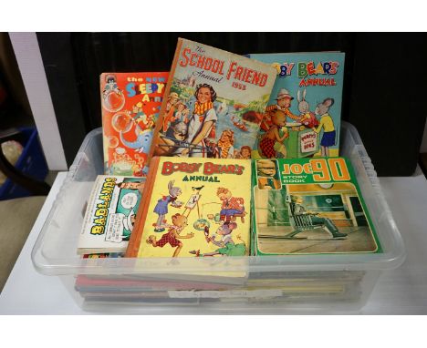 Collection of vintage childrens annuals to include Eagle and Rupert. 