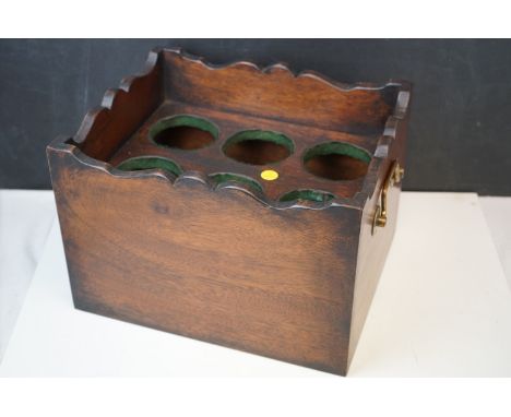 Mahogany Vintage Six Bottle Wine Carrier 