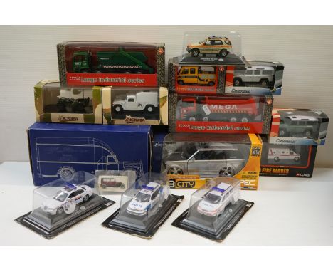 14 Boxed diecast models to include Victoria x 2, Cararama, Tesco, Corgi etc 