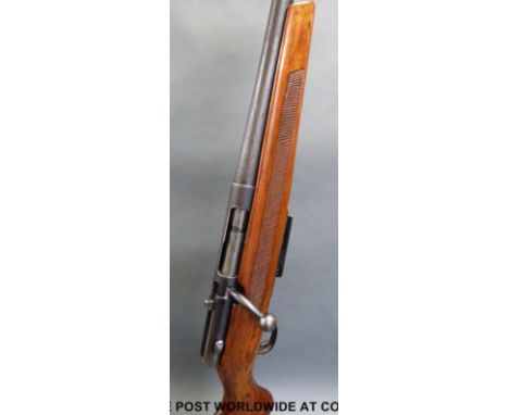 Stevens Model 58 12 bore bolt action shotgun with magazine, adjustable choke and 25 inch barrel, NVSN, overall length 117cm P