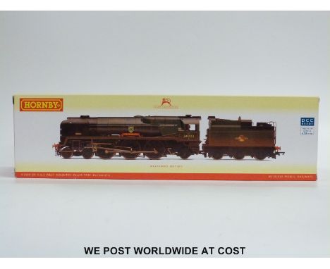 Hornby 00 gauge BR 4-6-2 Rebuilt West Country Class locomotive 'Plymouth' 34003 weathered edition R.2584, in original box. 