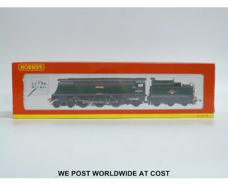 Hornby 00 gauge BR 4-6-2 West Country Class locomotive 'Wilton' R.2218, in original box. 