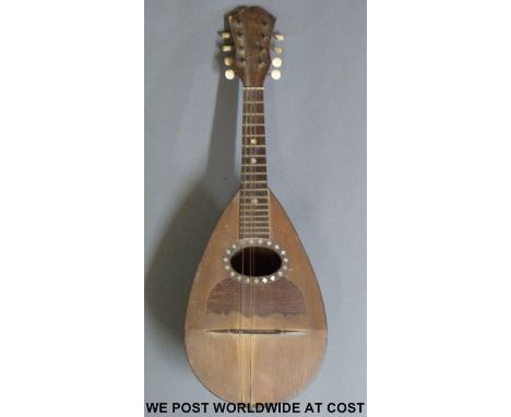 Domenico Zaroni Napoli bowl backed mandolin with mother of pearl decoration around sound hole