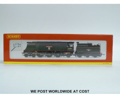 Hornby 00 gauge BR 4-6-2 West Country Class locomotive 'Weymouth' R.2282, in original box. 