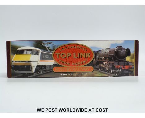 Hornby Top Link limited edition 00 gauge BR 4-6-2 Britannia Class locomotive 'Robert Burns' R.242, in original box