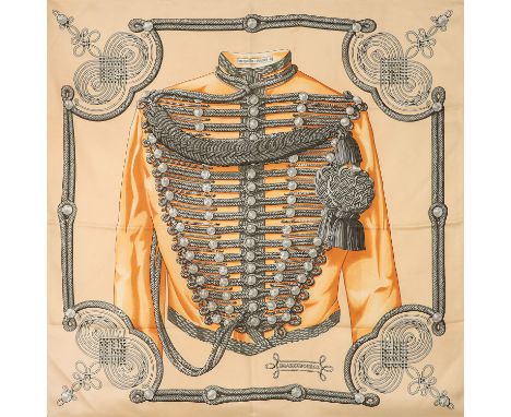 AUFLÖSUNG EINER SAMMLUNG - HERMÈS Seidencarré "BRANDEBOURG", by Caty Latham, Entwurf erstmals erschienen 1972. Akt. NP.: 410,