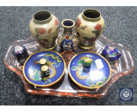 Eight pieces of cloisonne ware to include shallow dishes, lidded trinket box, thimble etc, together with two brass vases