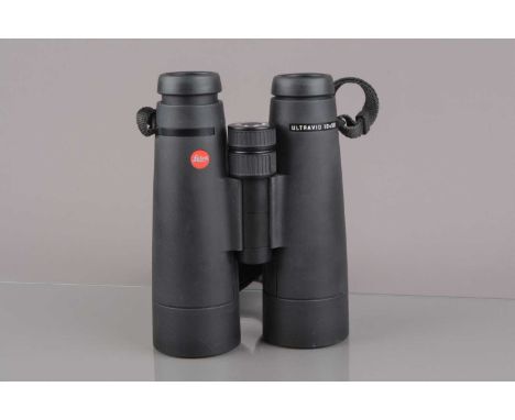 A Pair of Leica Ultravid 10x50 Binoculars, made in Germany, serial no 1563889, body G-VG, light marks, elements G-VG, with fr
