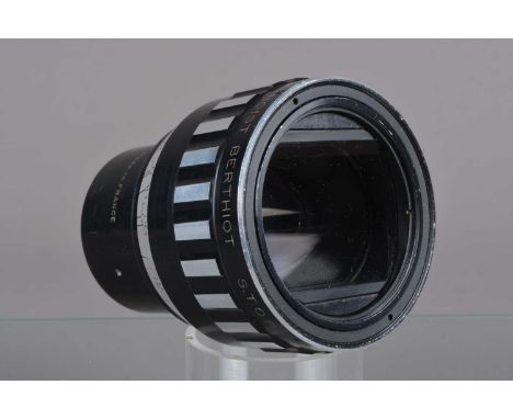 A Benoist Berthiot S.T.O.P 16mm Hypergonar Anamorphic Lens, serial no 3970, barrel G, elements G, some light scratches from c