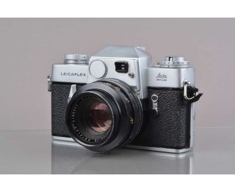 A Leitz Wetzlar Leicaflex SLR Camera, serial no 1165199, 1967, shutter working, meter working, self-timer working, body G, pa