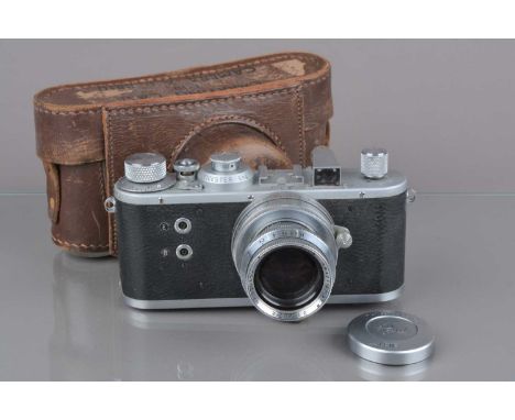 A Reid I Military Camera,  serial no P3411, Ministry no 0553/8810, with broad arrow, shutter sticking, some spots to shutter 