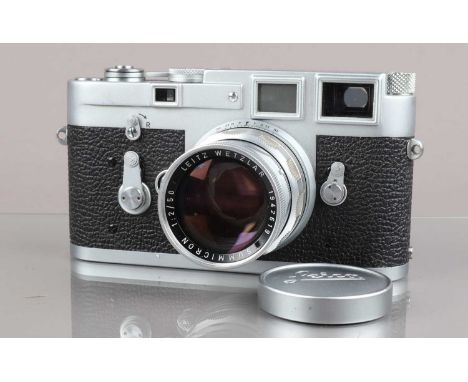 A Leitz Wetzlar Leica M3 Camera,  serial no 1014852, 1960, shutter working, viewfinder clear, rangefinder working, self-timer