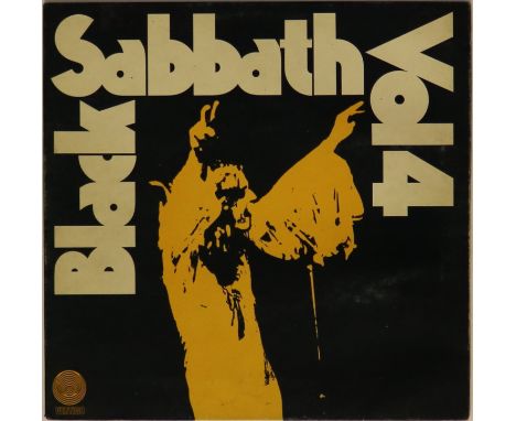 BLACK SABBATH - VOL 4 (6360 071) - Original UK pressing of the 1972 LP (6360 071 small swirl variant). The record is in stron