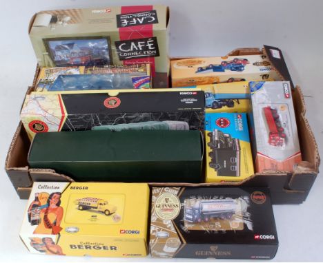 10 various boxed Corgi modern release 1/50 scale heavy haulage and commercial vehicles, mixed examples to include Cafe collec