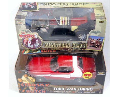 An ERTL American Muscle boxed 1/18 scale TV related diecast group to include a Starsky & Hutch Ford Gran Torino, together wit