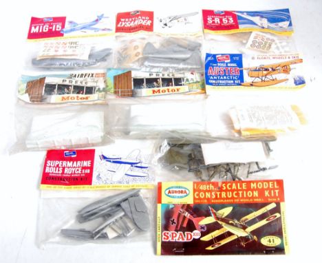 8 various bagged Airfix and Aurora 1/48 and 1/72 scale plastic kits to include aircraft and motor racing examples, to include