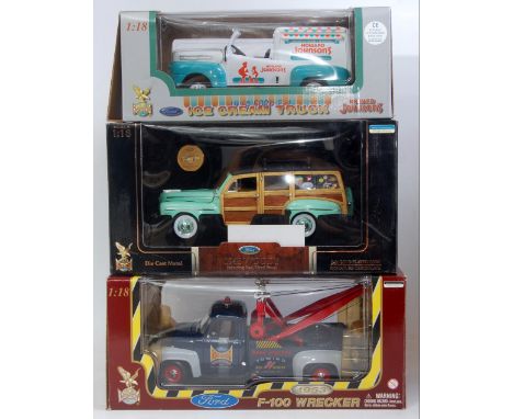 A Road Legends Signature Series 1/18 scale boxed diecast group, six examples to include a 1948 Woody, a Volkswagen 1967 Beetl