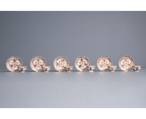 Six Chinese iron red and gilt cups and saucers with floral design, Kangxi/Yongzheng -- Description: Dia.: 8,9 cm (the saucers